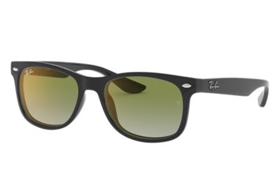 Rayban Ray Ban New Wayfarer Junior Unisex Sunglasses Lenses Groen Frame Zwart Rj9052S 100W0 48 16 rayban kopen in de aanbieding