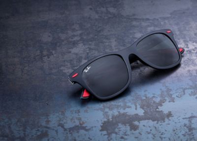 rayban wayfarer ferrari